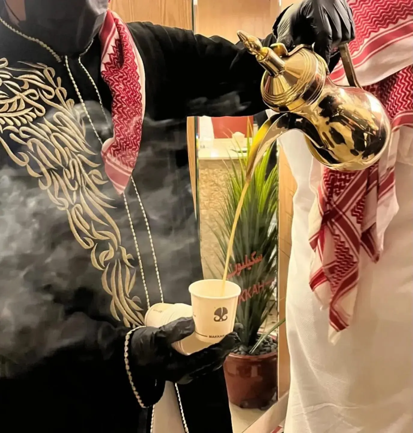 قهوجي وصباب بالرياض