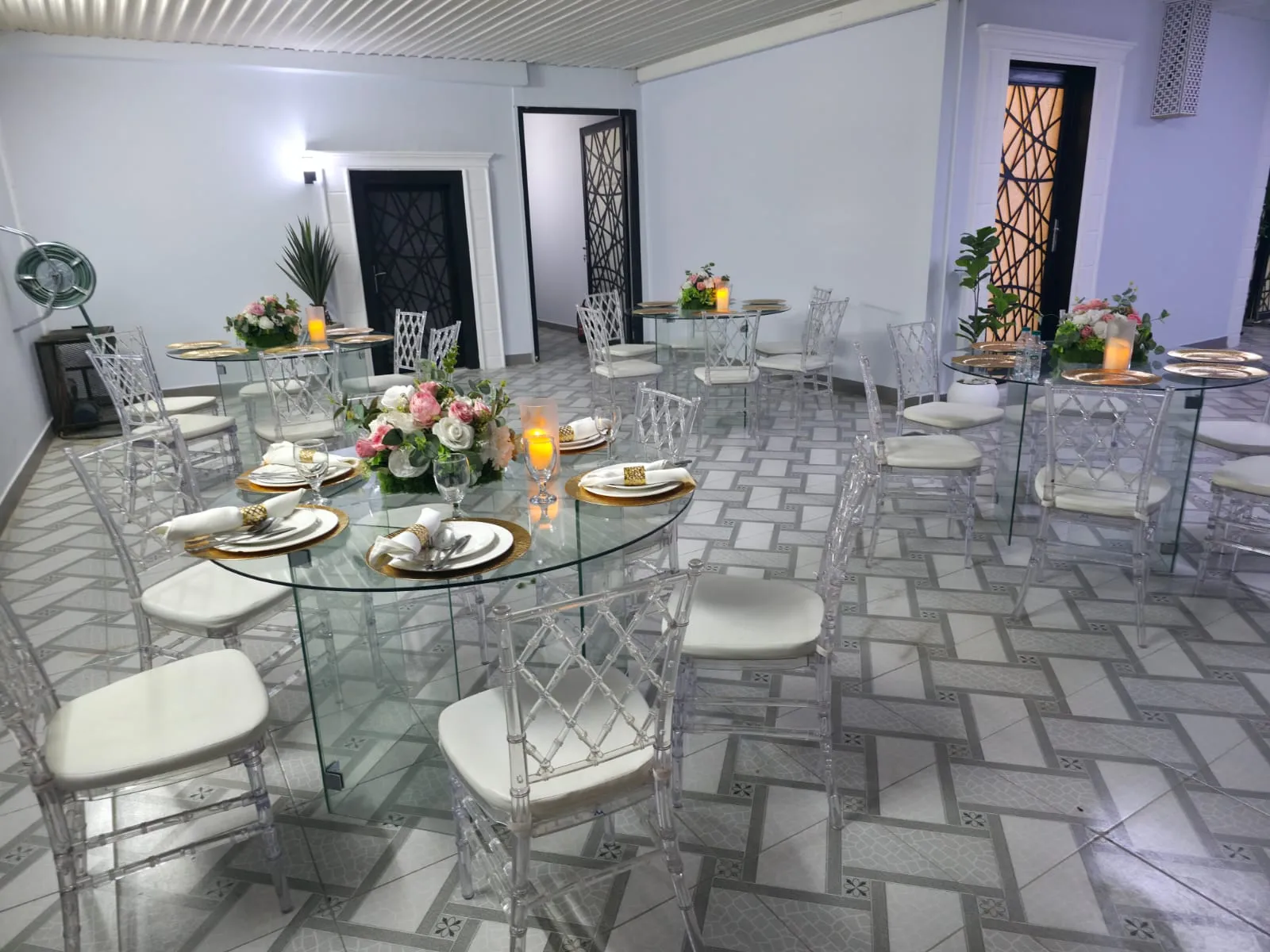قهوجيين صبابين قهوة بالرياض