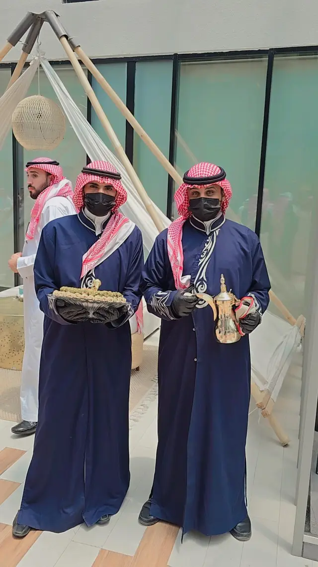 قهوجيين وصبابين بالرياض