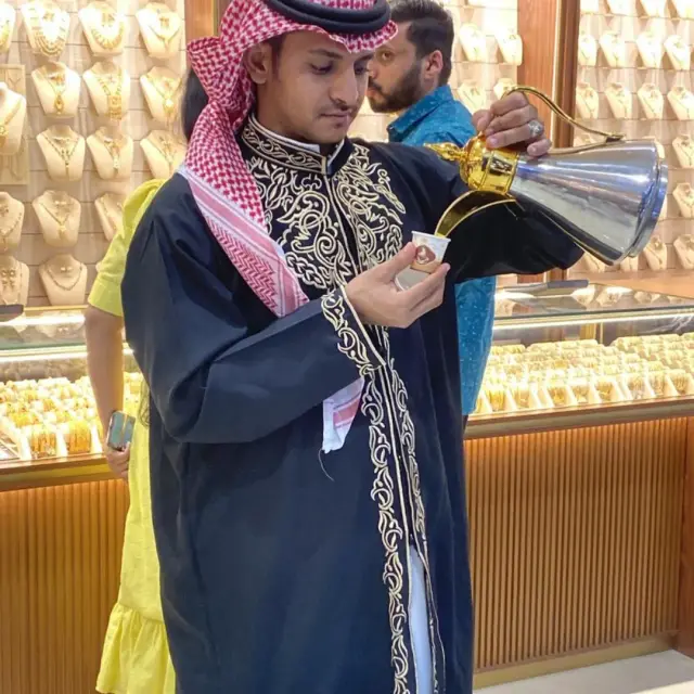 قهوجين وصبابين